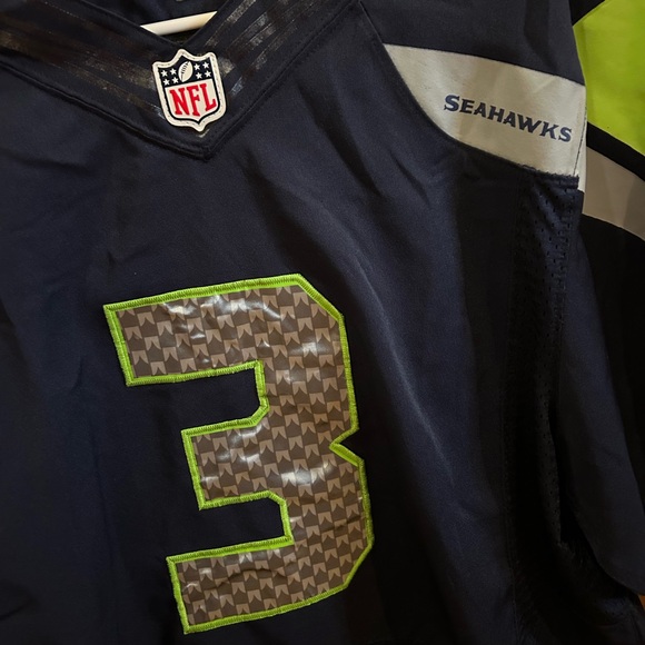 Seattle Seahawks Jersey - Picture 4 of 6